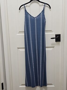 Blue Striped Slip Maxi Dress - Casual Summer Dress By Roxy Size XS